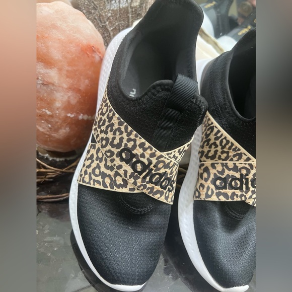 $35 SO NICE!!! WOMEN'S ADIDAS PUREMOTION ADAPT SLIP-ON SNEAKERS SZ 9 - Picture 8 of 8